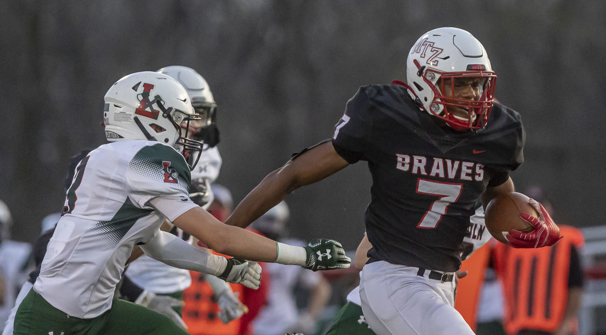 MTZ Lincoln football gallery 28 040921.JPG